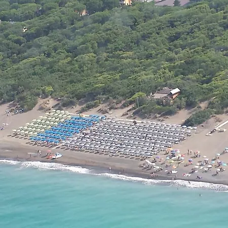 Guest house Floramare